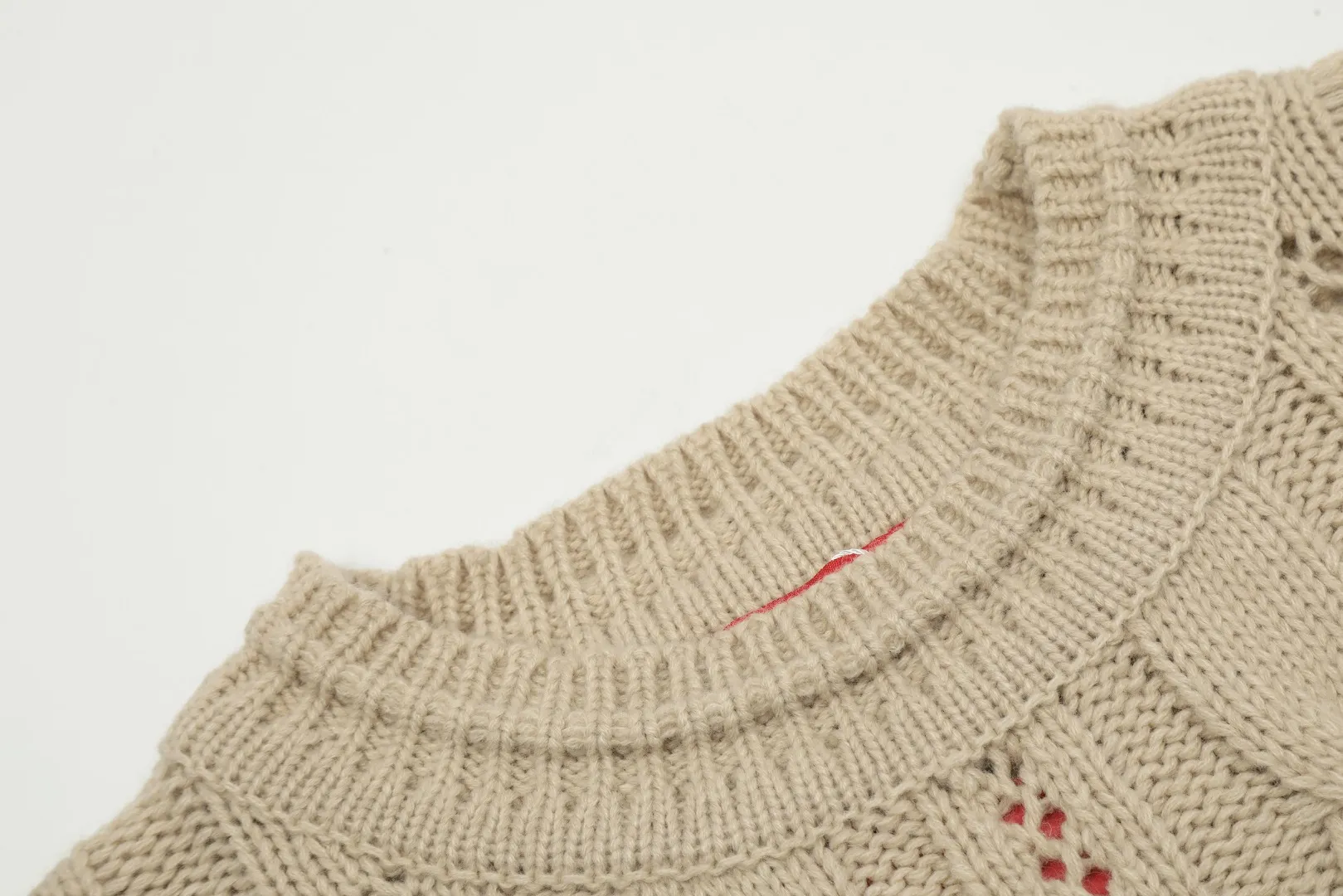 vivienne west wood West Queen Vivian Saturn New Retro "Unisex" Hollow Knitted Sweater Wool Round Neck 2024 Spring Size: S -M- L Color: Apricot Black